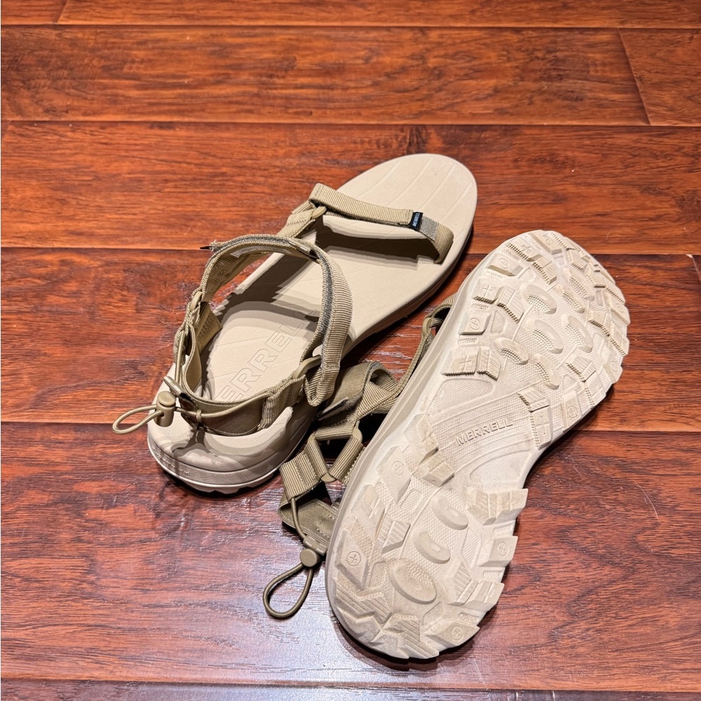 Merrell Tan Men's Sandals - Picture 3 of 5